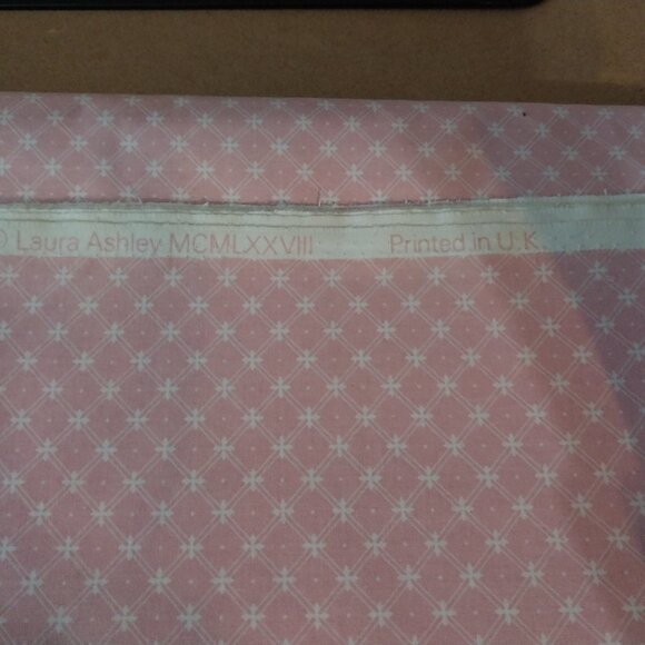 3 Yards Fabric Laura Ashley L571Wickerwork 100% Cotton